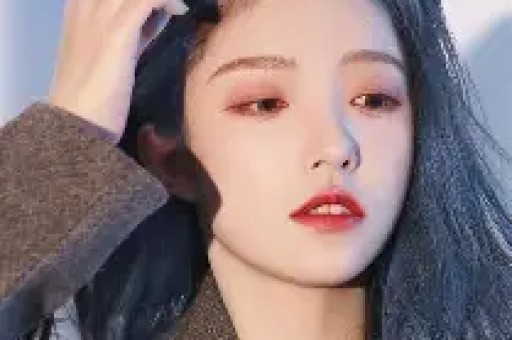 王一博郭富城马年春晚幕后花絮曝光！两代舞王同框反差萌太好磕