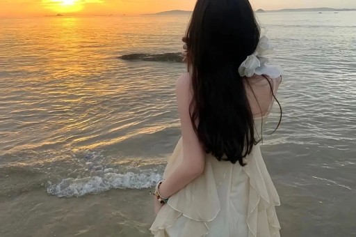 《一曲二曲三曲水蜜桃澳门送彩金》免费观看