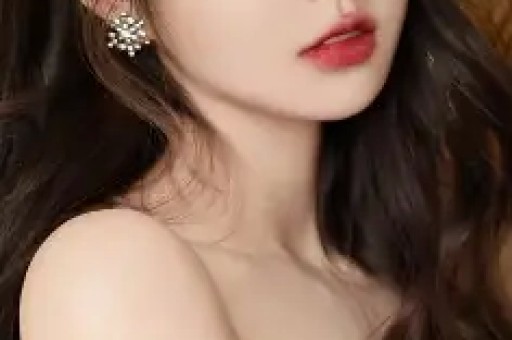 悉尼·斯威尼晒出《克里斯蒂》幕后照感人致谢引发关注
